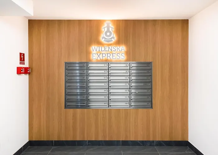 Wilenska Express Chic By Bookinghost Varşova