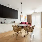 Apartment Wilenska Express Chic By Bookinghost Warschau